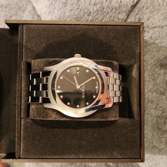 Gucci Other - Mens Gucci 5500XL Quartz Stainless Steel watch